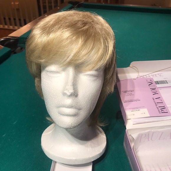 Paula Young “whisper light” women’s wig is brand new & never been worn main image 6